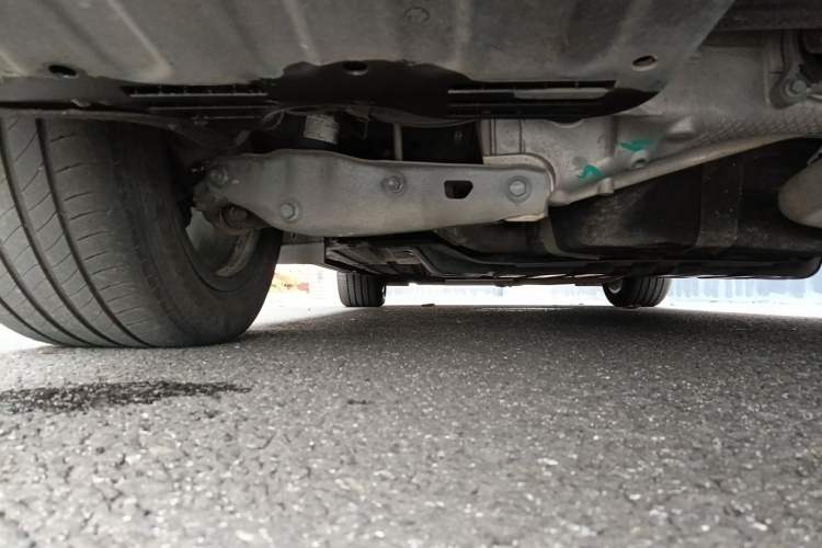 Used Li Auto L8 2023 Pro Model Chassis Rear Left