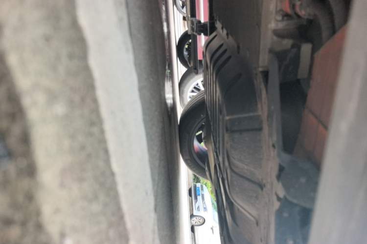 Used Li Auto L8 2023 Pro Model Chassis Rear Left
