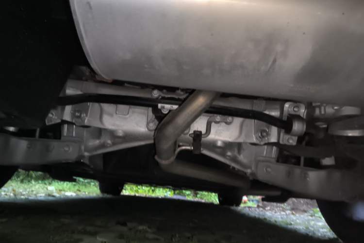Used Li Auto L8 2023 Pro Model Chassis Rear