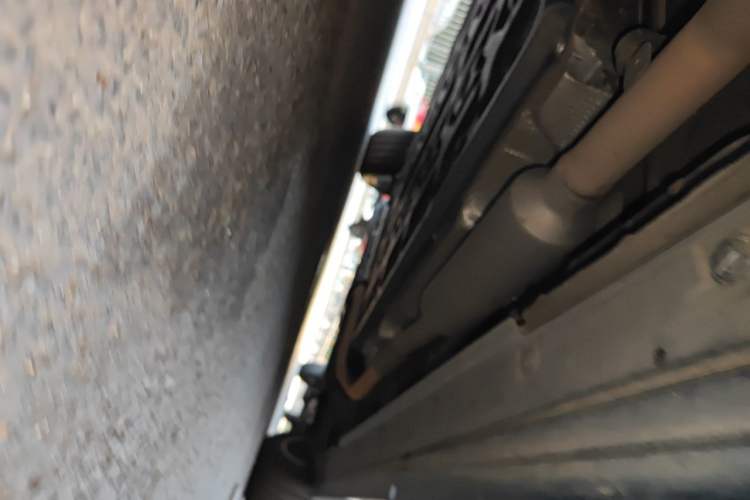 Used Li Auto L8 2023 Pro Model Chassis Rear Right