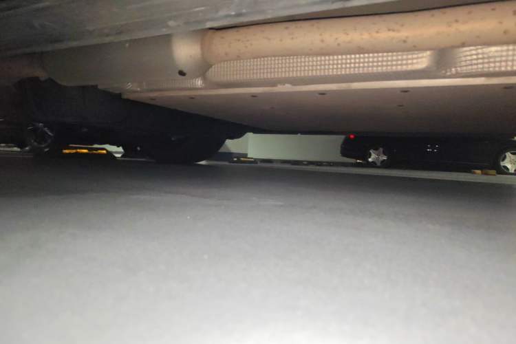 Used Li Auto L8 2023 Pro Model Chassis Rear Right