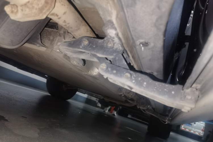 Used Li Auto L8 2023 Max model Chassis Rear Right