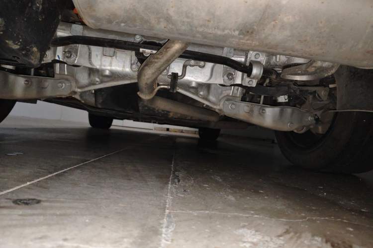 Used Li Auto L8 2023 Pro Model Chassis Rear