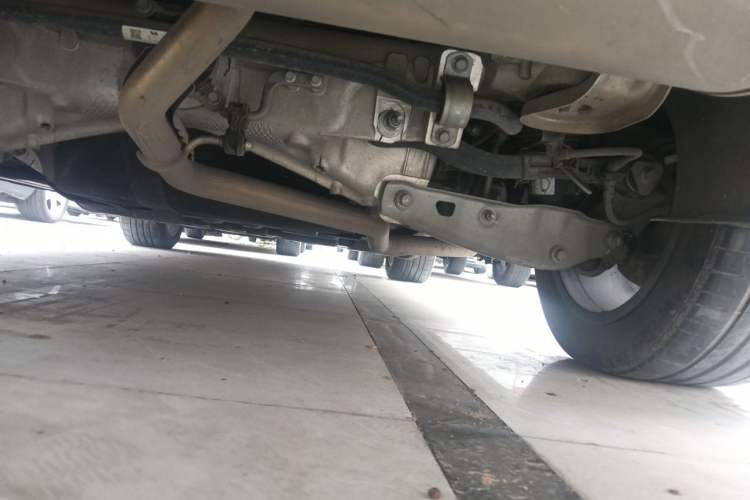 Used Li Auto L8 2023 Pro Model Chassis Rear