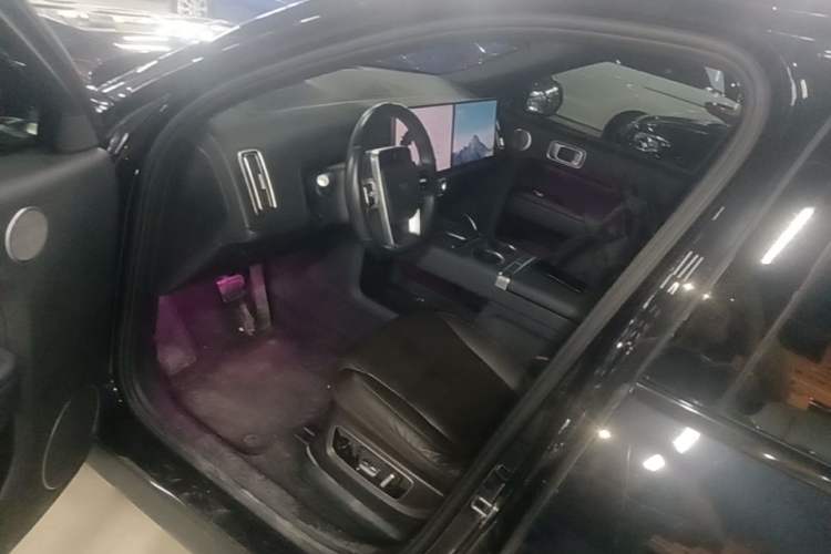 Used Li Auto L8 2023 Air model Driver Seat