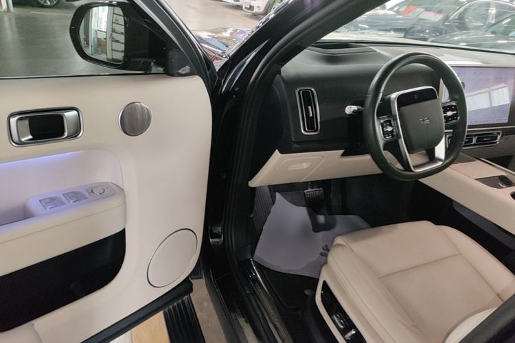 Used Li Auto L8 2023 Pro Model Driver Seat