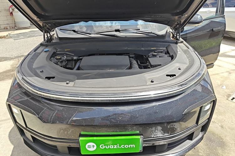 Used Li Auto L8 2023 Pro Model Engine Bay