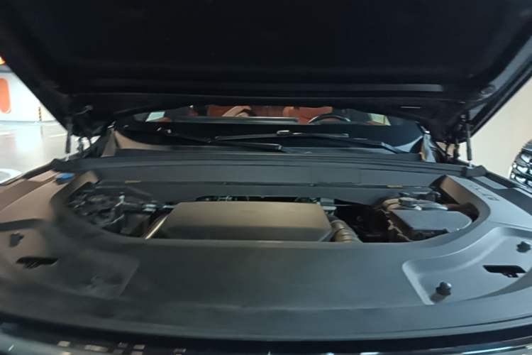 Used Li Auto L8 2023 Max model Engine Bay
