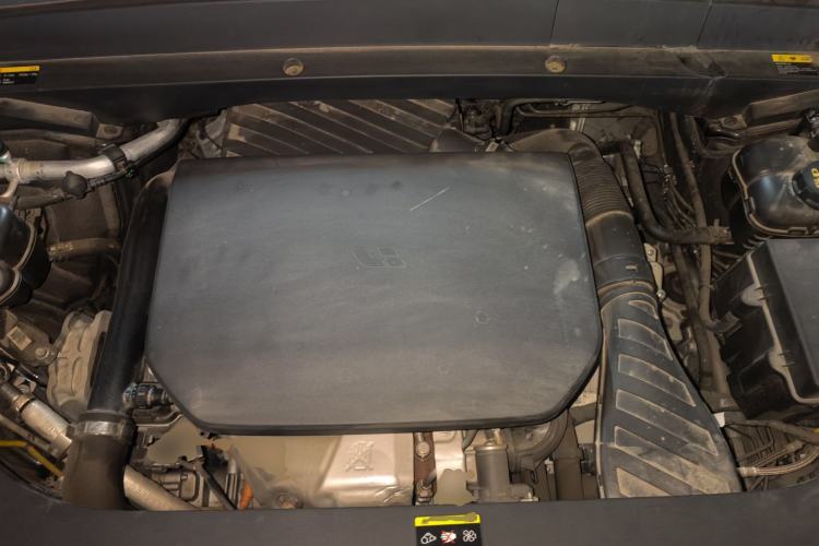 Used Li Auto L8 2023 Pro Model Engine Bay
