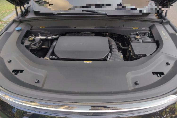Used Li Auto L8 2023 Air model Engine Bay