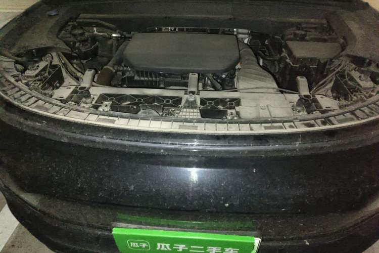 Used Li Auto L8 2023 Pro Model Engine Bay
