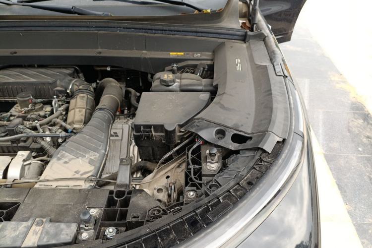 Used Li Auto L8 2023 Air model Engine Bay Left