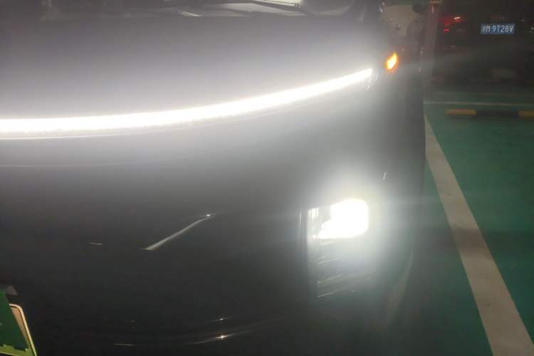 Used Li Auto L8 2023 Air model Engine Bay Left