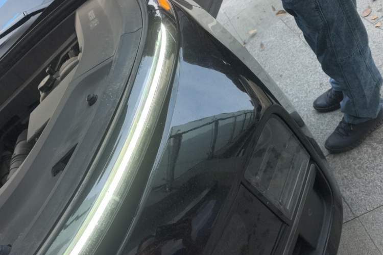 Used Li Auto L8 2023 Max model Engine Bay Left