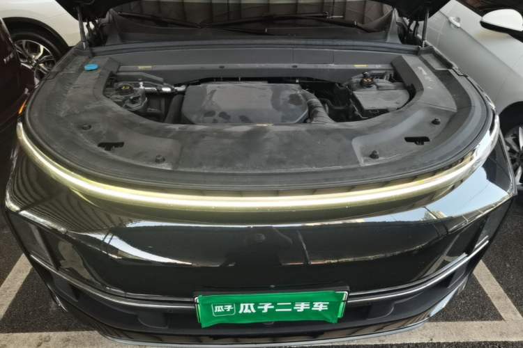 Used Li Auto L8 2023 Air model Engine Bay