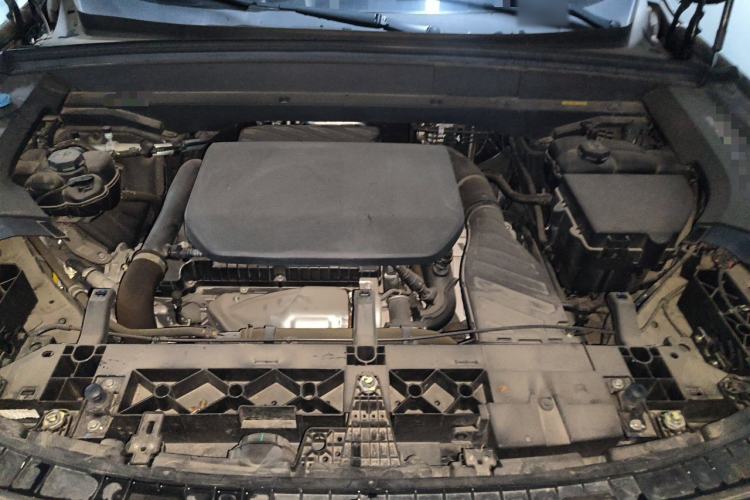 Used Li Auto L8 2023 Air model Engine Bay