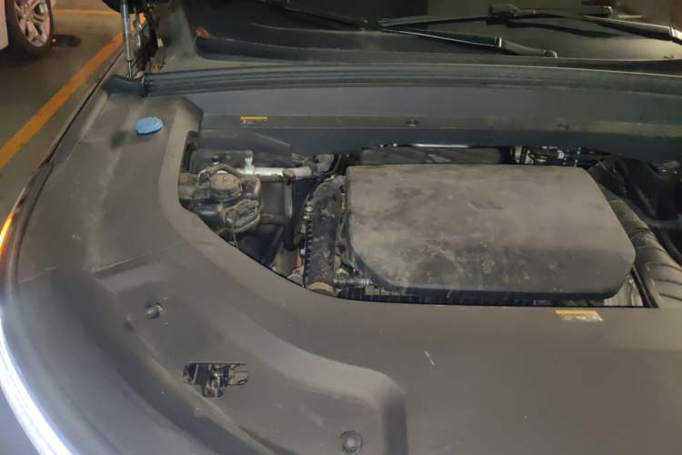 Used Li Auto L8 2023 Air model Engine Bay Right