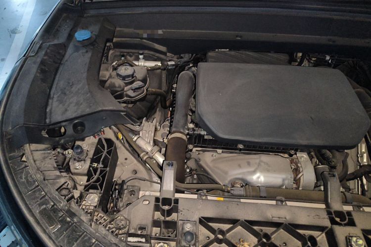 Used Li Auto L8 2023 Air model Engine Bay Right