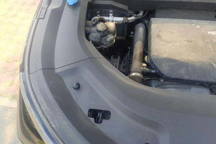 Used Li Auto L8 2023 Air model Engine Bay Right
