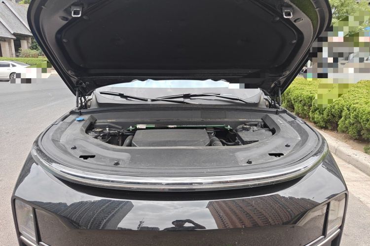 Used Li Auto L8 2023 Max model Engine Bay