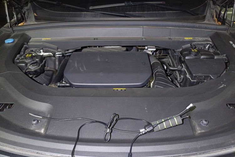 Used Li Auto L8 2023 Max model Engine Bay