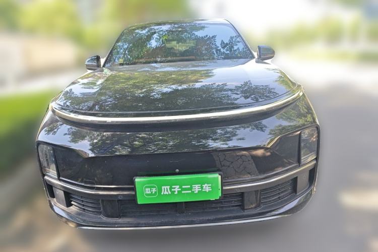 Used Li Auto L8 2023 Pro Model Exterior 1