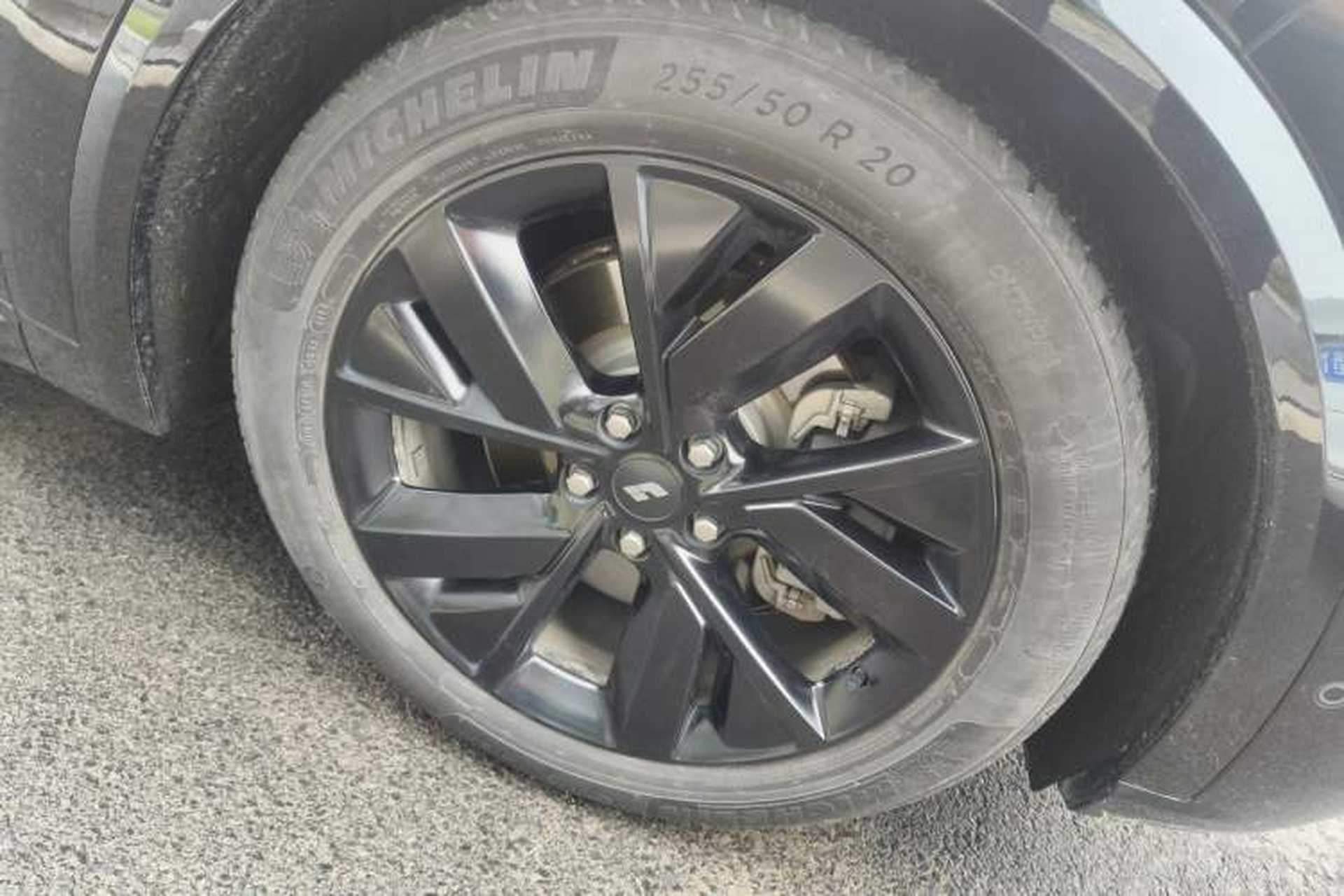 Used Li Auto L8 2023 Pro Model Exterior 1