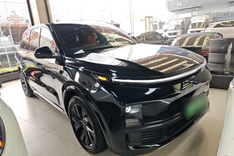 Used Li Auto L8 2023 Pro Model Exterior 1