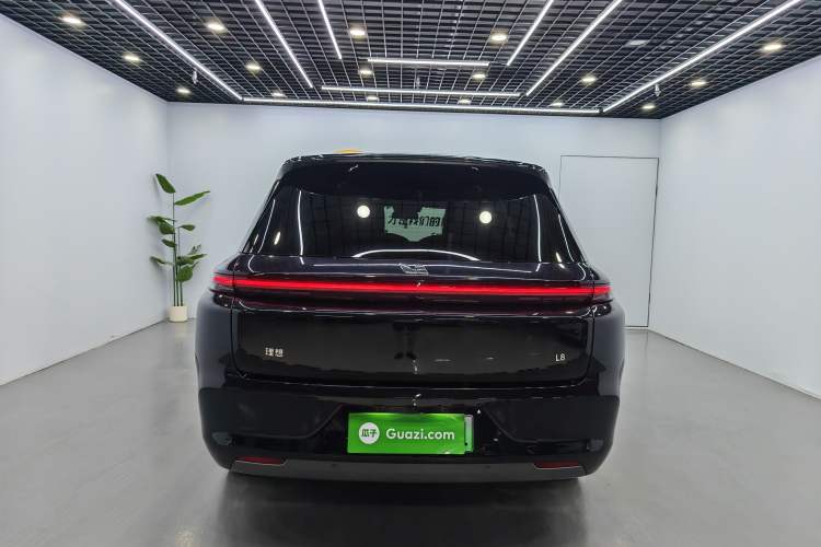 Used Li Auto L8 2023 Pro Model Exterior 1