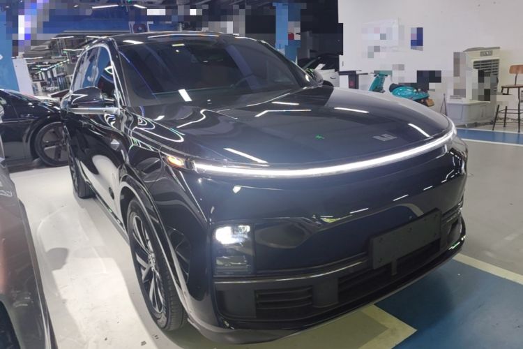 Used Li Auto L8 2023 Pro Model Exterior 1