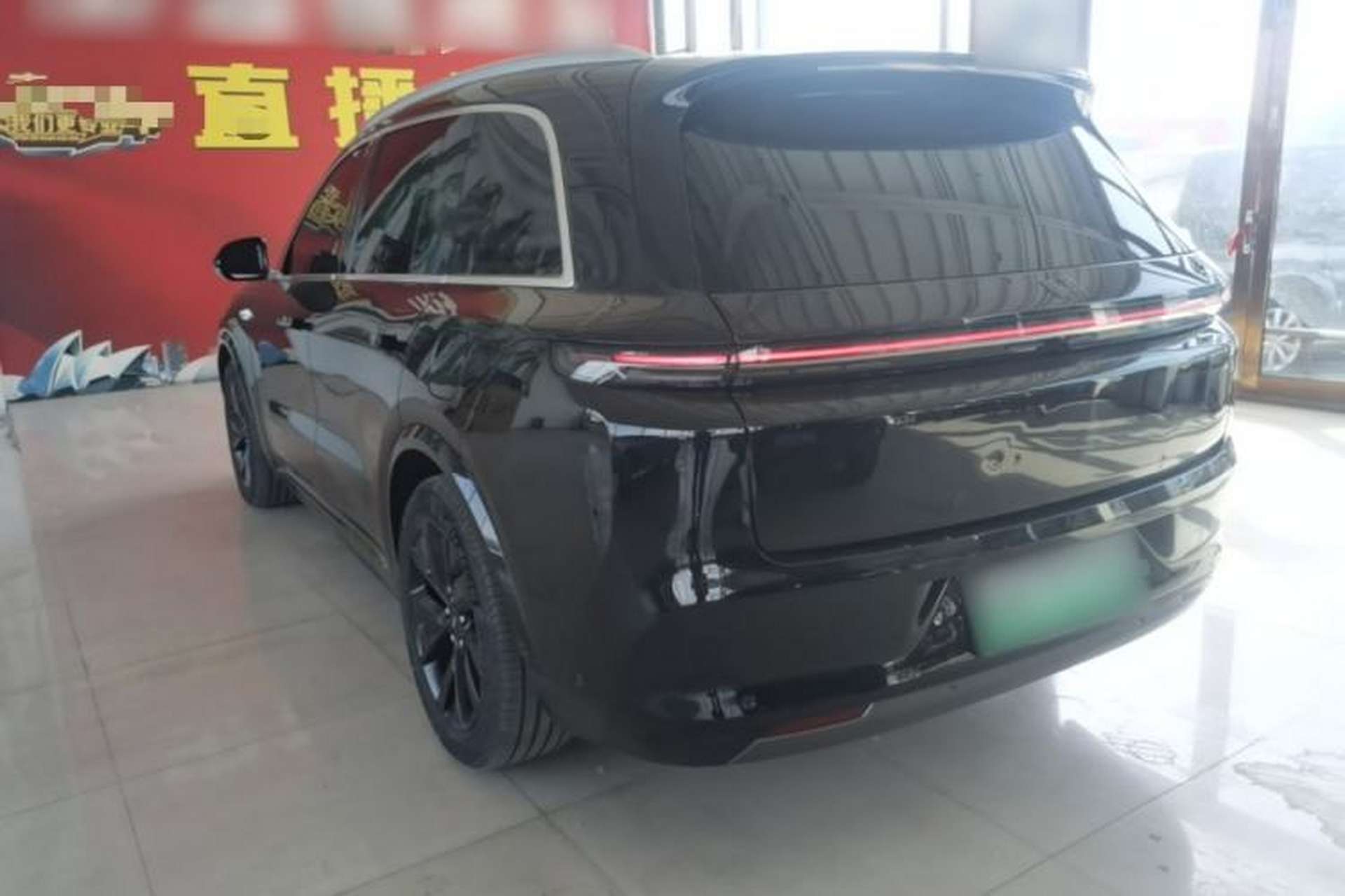 Used Li Auto L8 2023 Pro Model Exterior 2