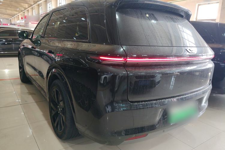 Used Li Auto L8 2023 Pro Model Exterior 2