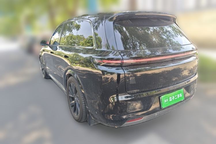 Used Li Auto L8 2023 Pro Model Exterior 3