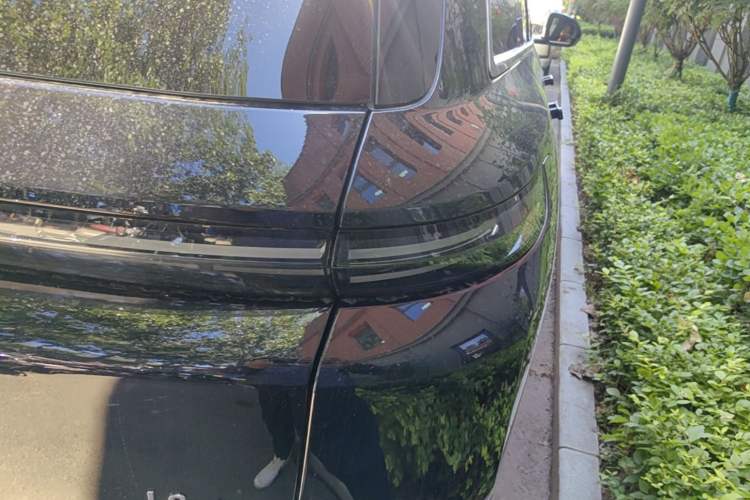 Used Li Auto L8 2023 Max model Exterior 3