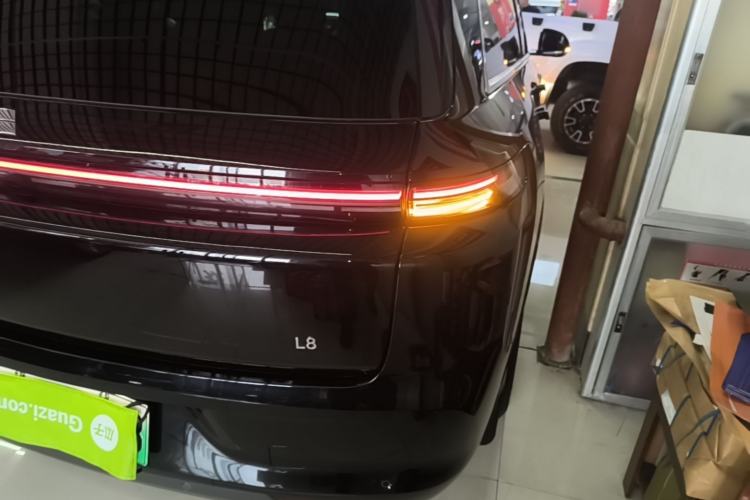 Used Li Auto L8 2023 Pro Model Exterior 3