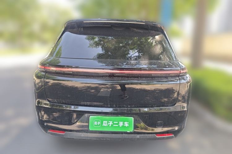 Used Li Auto L8 2023 Pro Model Exterior 4