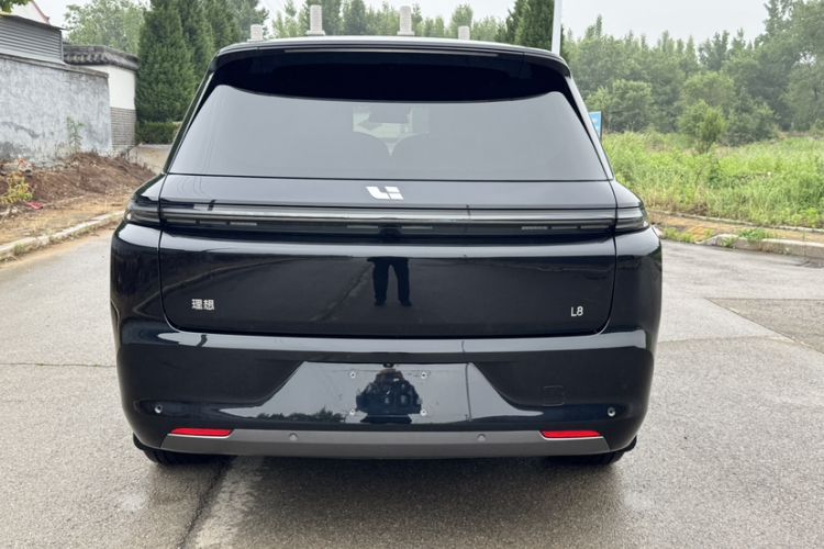 Used Li Auto L8 2023 Air model Exterior 4
