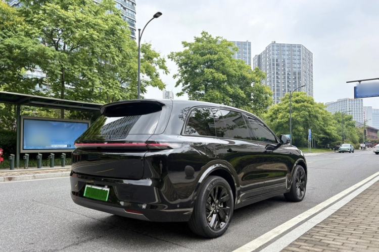 Used Li Auto L8 2023 Max model Exterior 4
