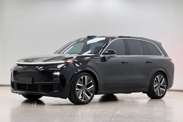 Used Li Auto L8 2023 Max model Exterior 4
