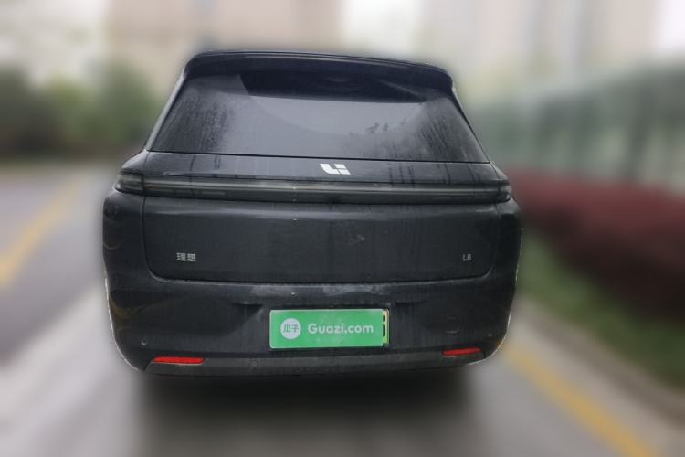 Used Li Auto L8 2023 Pro Model Exterior 4