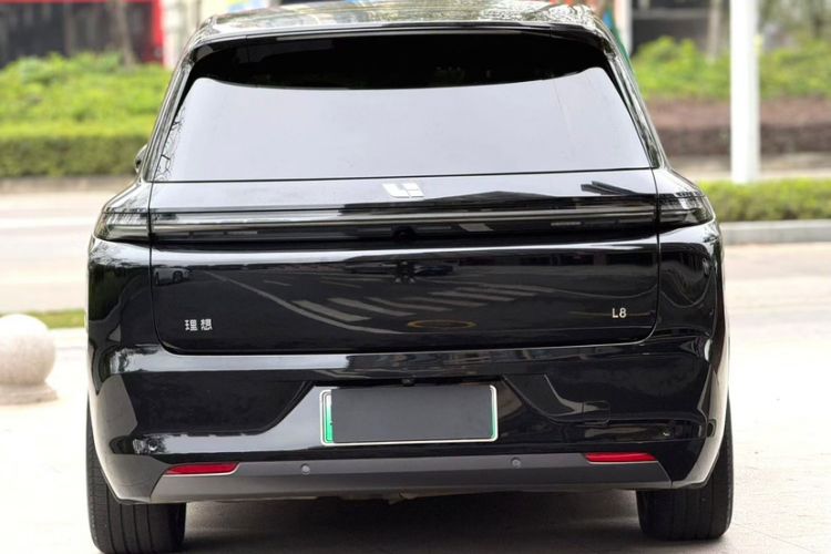 Used Li Auto L8 2023 Pro Model Exterior 5