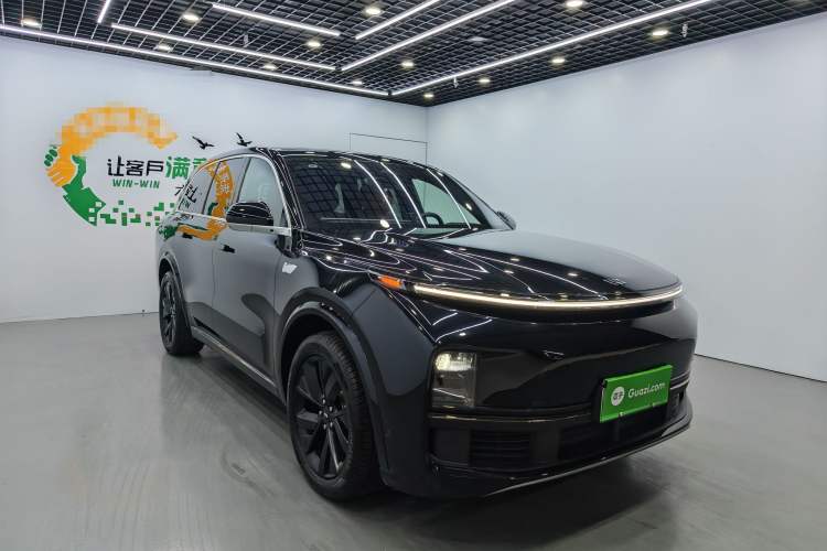 Used Li Auto L8 2023 Pro Model Exterior 5