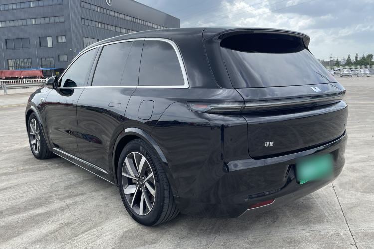 Used Li Auto L8 2023 Pro Model Exterior 5