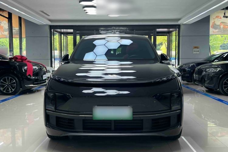 Used Li Auto L8 2023 Pro Model Exterior 6