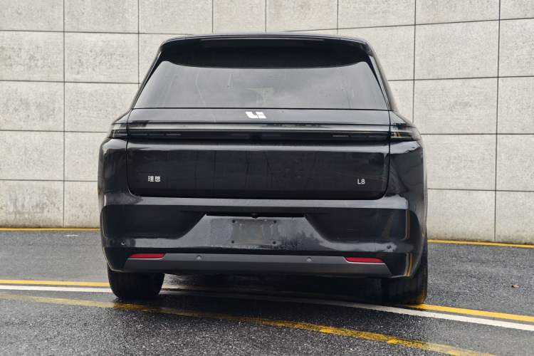 Used Li Auto L8 2023 Pro Model Exterior 6
