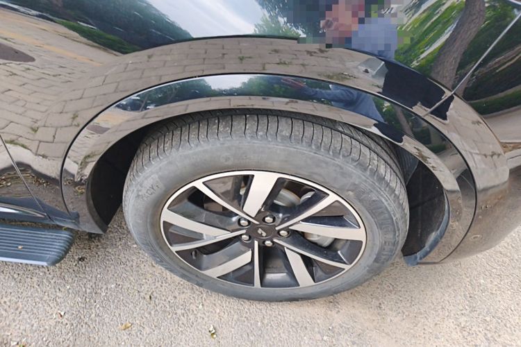 Used Li Auto L8 2023 Pro Model Exterior 7