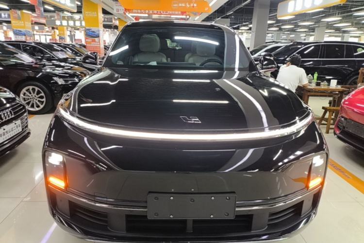 Used Li Auto L8 2023 Air model Front