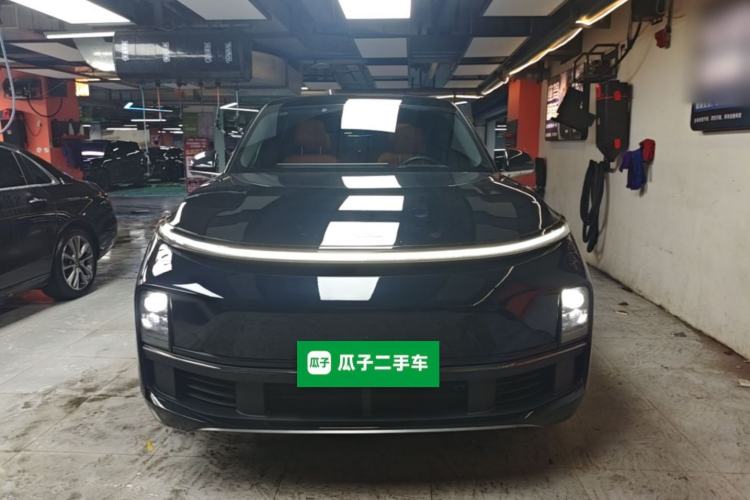 Used Li Auto L8 2023 Pro Model Front