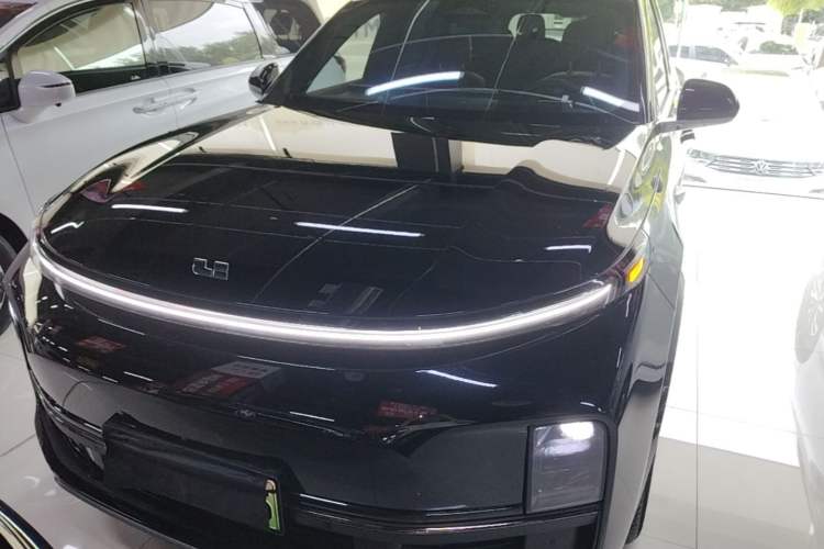 Used Li Auto L8 2023 Pro Model Front