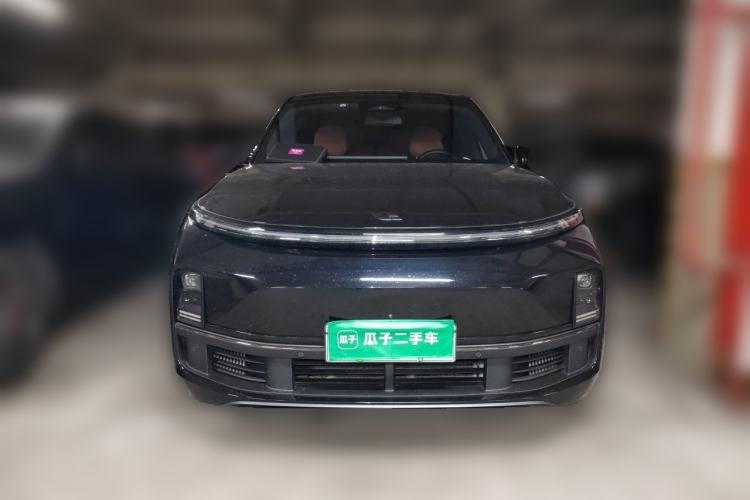 Used Li Auto L8 2023 Pro Model Front